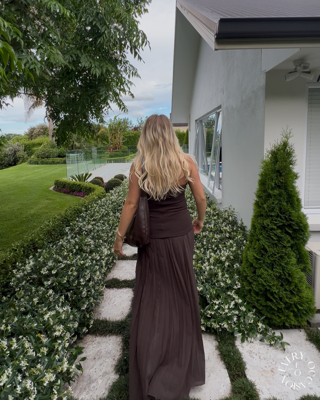 Sheisolla/JEFRE SEI - Nicolette Dress in Espresso