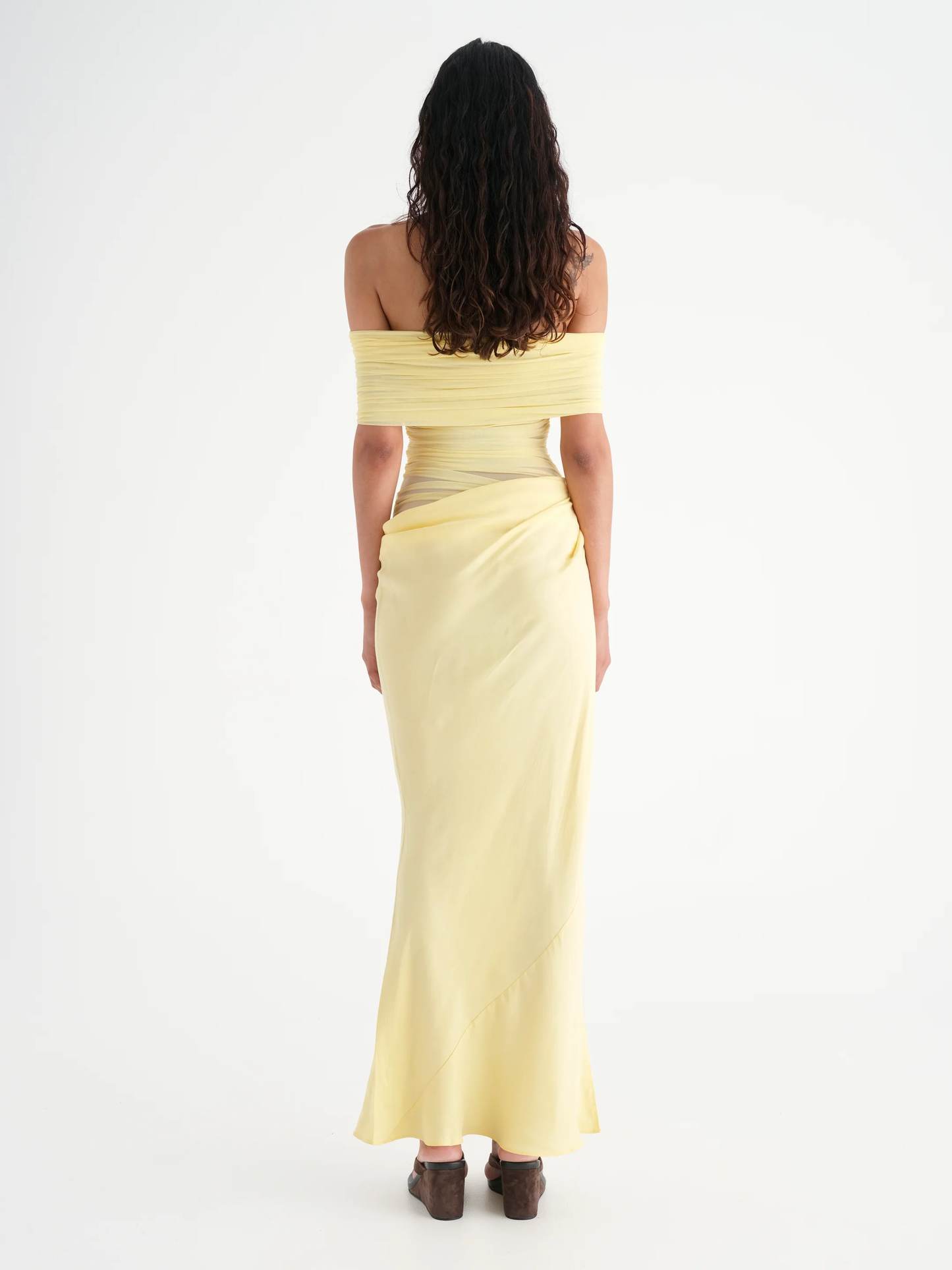 BENNI - Nico Off Shoulder Maxi in Butter
